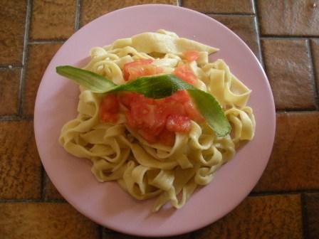Pâtes infinies flamboyantes (Tagliatelles carottes-curry)